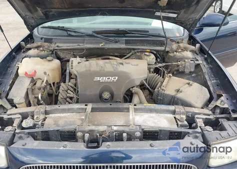 2002 Buick Lesabre Limited z USA, uszkodzony, nr VIN 1G4HR54K02U294749